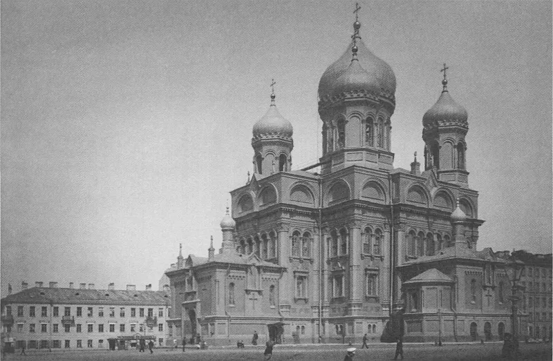 Церковь Воскресения Христова и Михаила Архангела в Малой Коломне