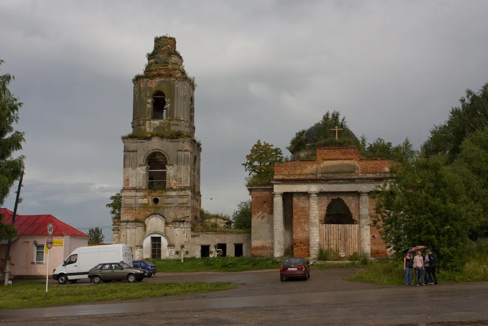 Церковь Флора и Лавра (Степурино)