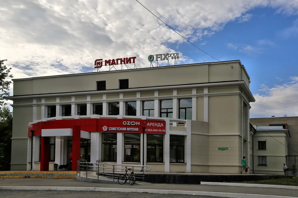 Столовая с библиотекой Омского сельскохозяйственного института (Омск)