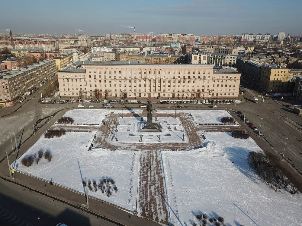 Кировская площадь