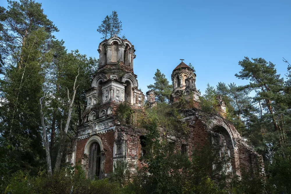 Церковь Николая Чудотворца (Луга)