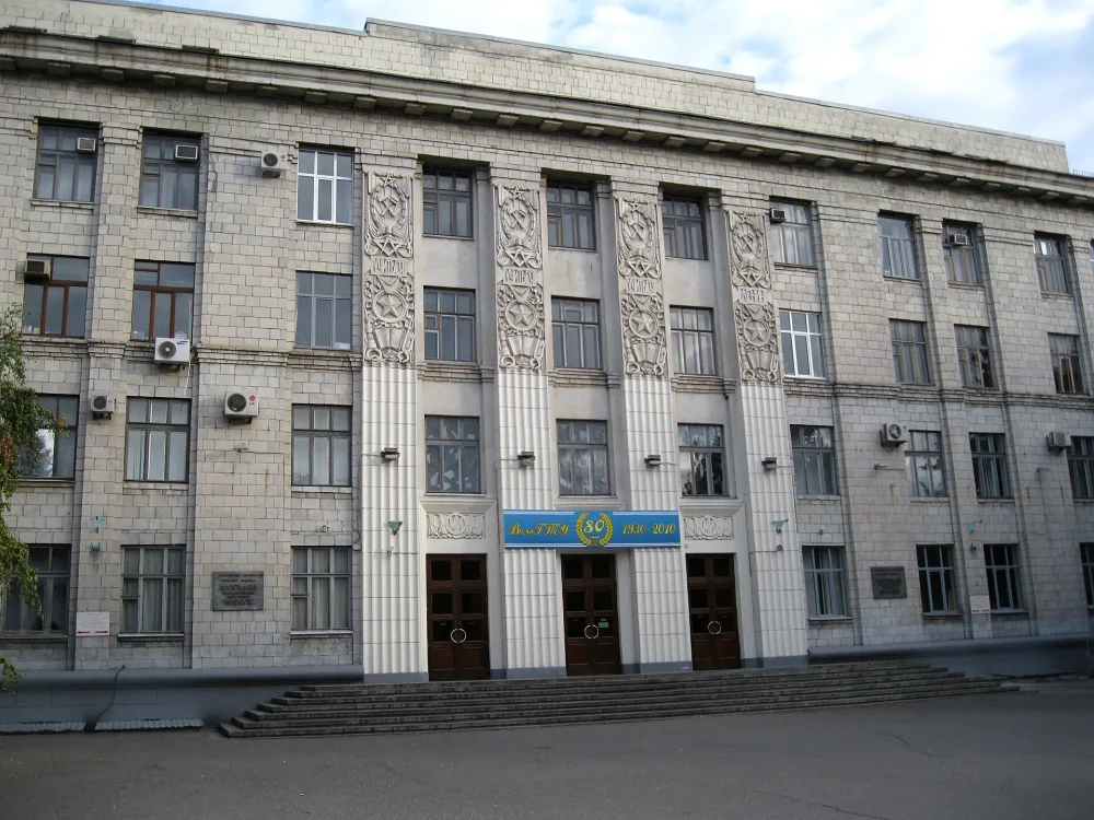 Волгоградский государственный политехнический университет (главный корпус) (Центральный район)