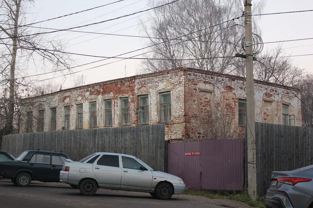 Трактир Гудкова с номерами (Данилов)