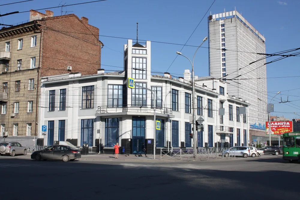 Здание универмага (Новосибирск)