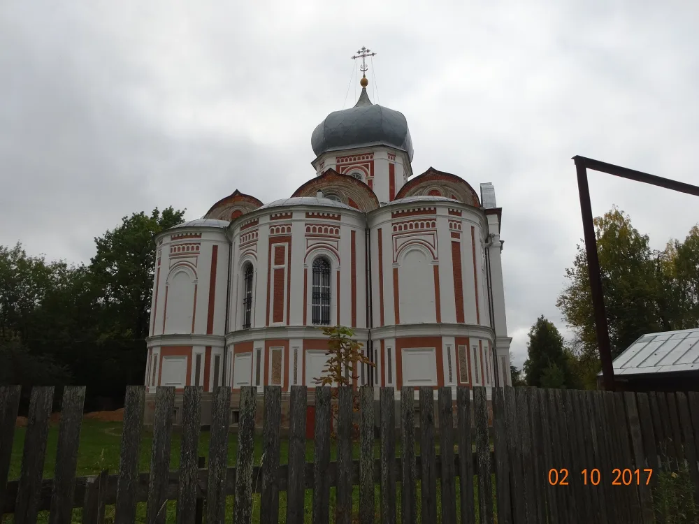 Церковь Успения (Вышний Волочёк)