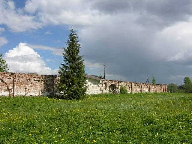 Ограда с двумя башнями (Ошевенский Погост)