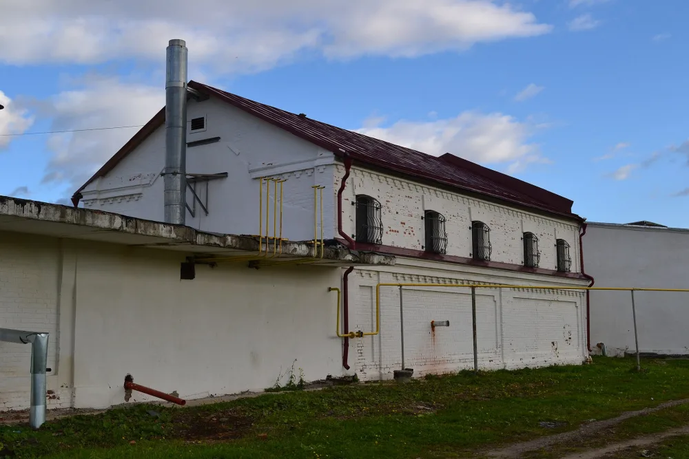 Амбары с оградой (Верхотурье)
