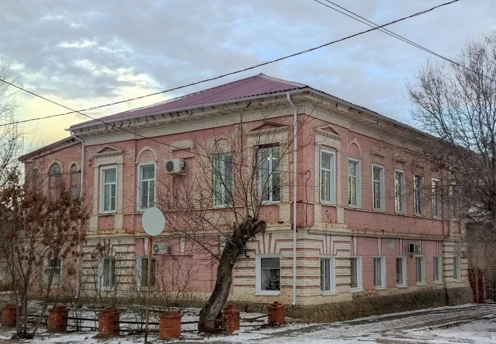 Административно-жилое здание Репниковых — Горевых