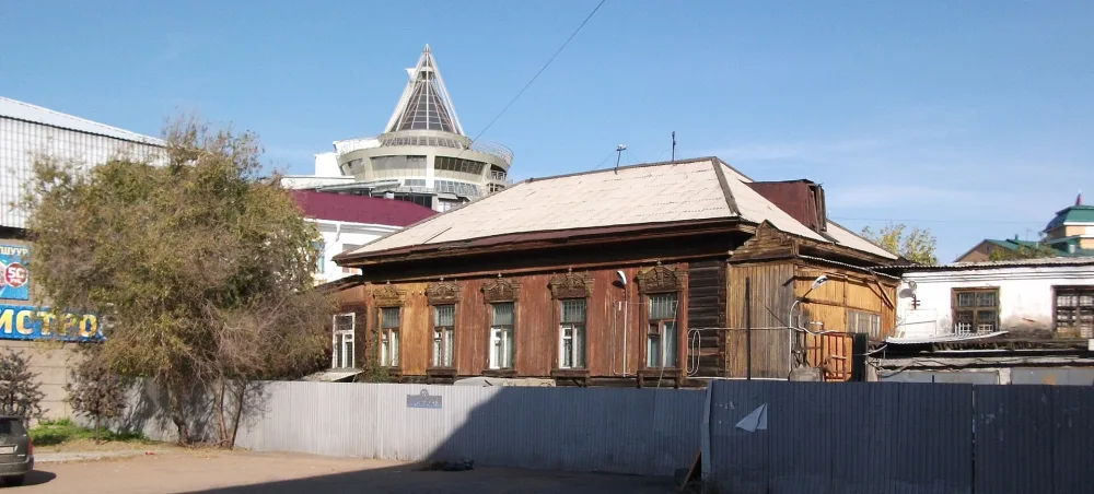 Жилой дом на усадьбе (Улан-Удэ)