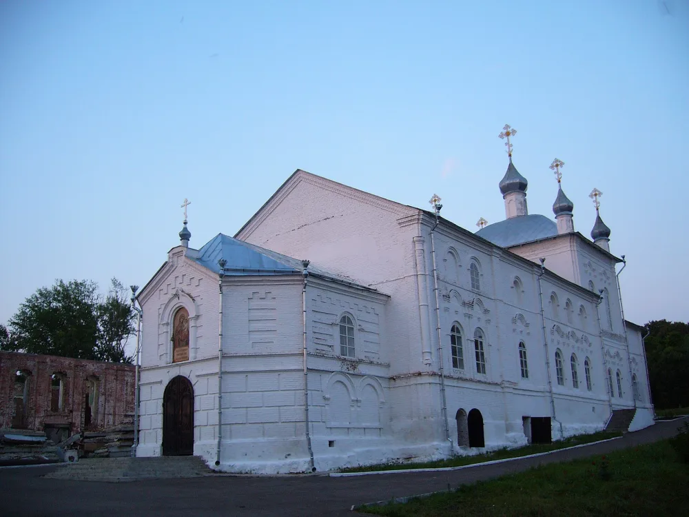 Тихвинский собор (Вадинск)