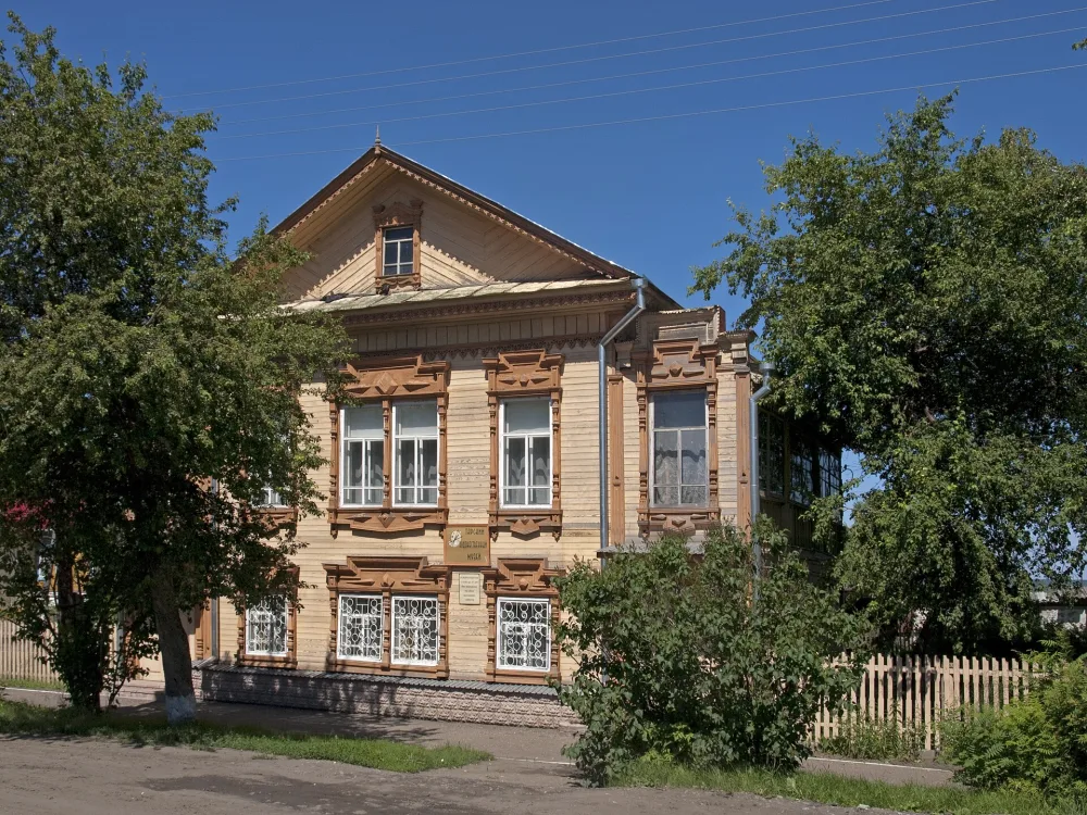 Особняк купца Хомякова (Тара)