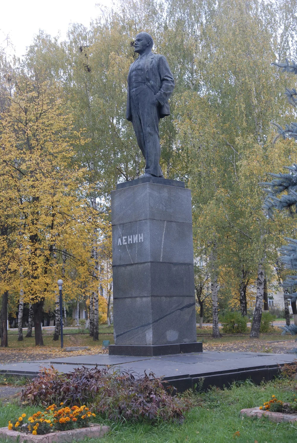 Памятник В.И. Ленину (Шуя)