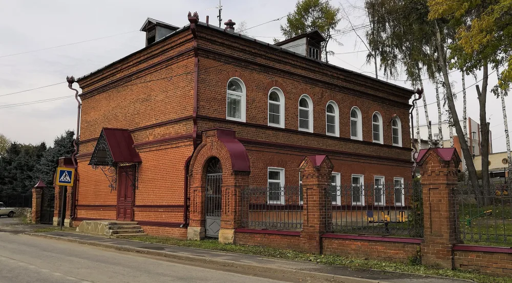 Западный корпус больницы (Некрасовское)