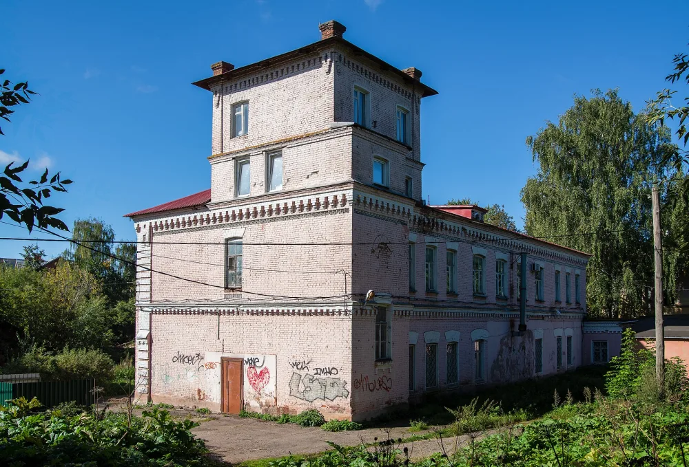 Здание «Паровой прачечной» с хозяйственным корпусом (Тверь)