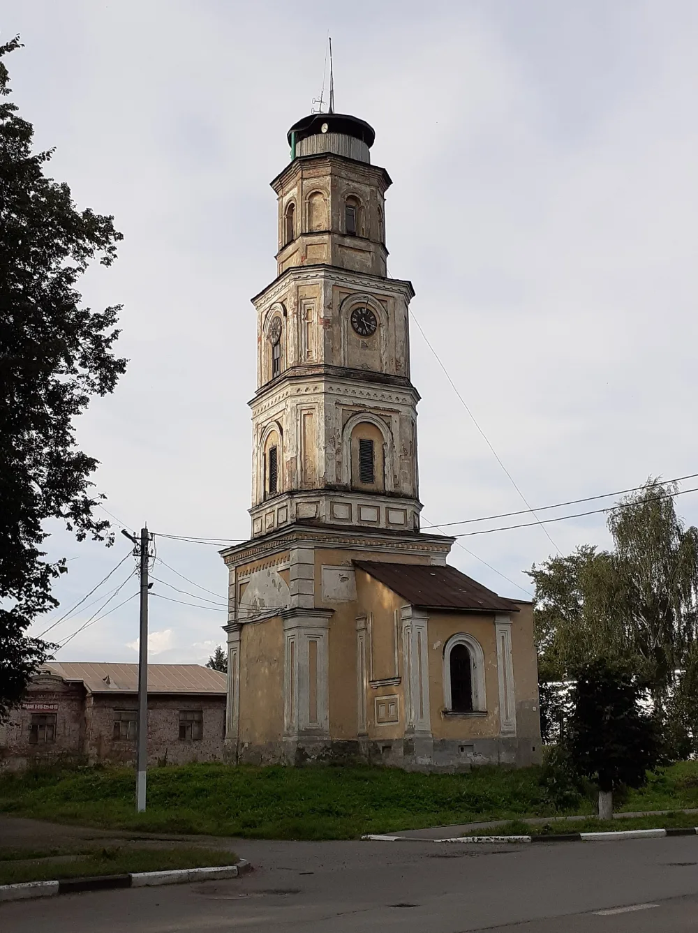 Сторожка церкви Крестовоздвижения (Ростов)
