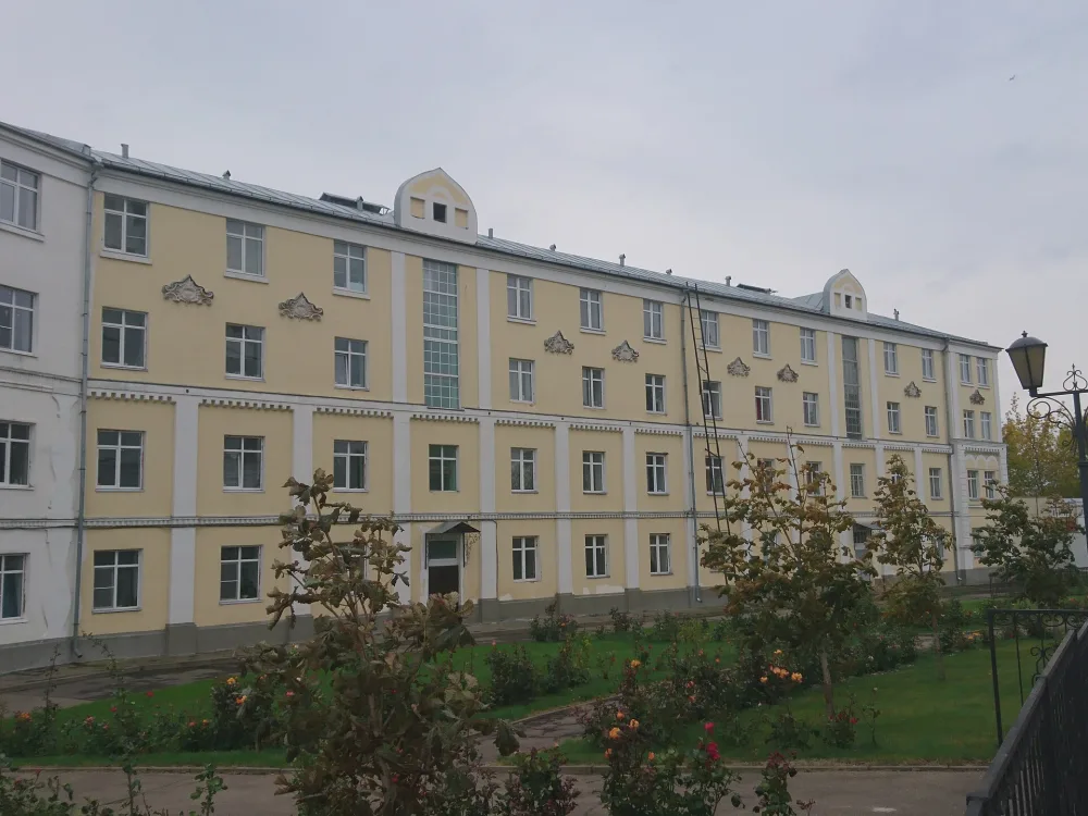 Южный корпус (Дзержинский)