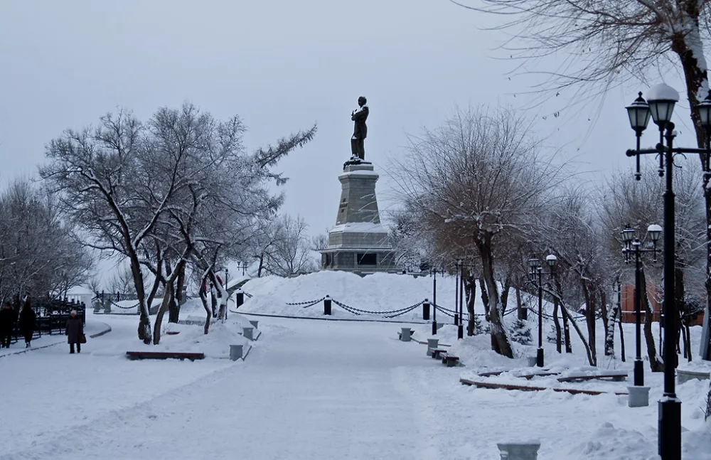 Памятник Муравьёву-Амурскому