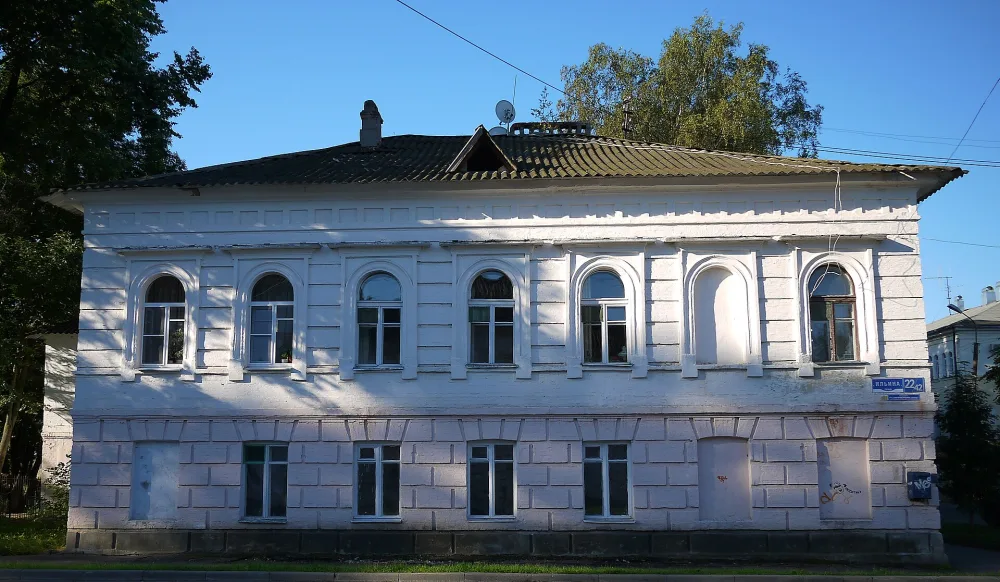 Дом жилой (угловой) (Великий Новгород)