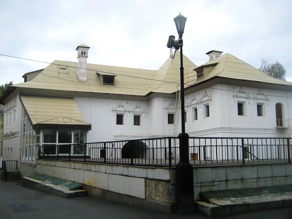 Гранатный двор