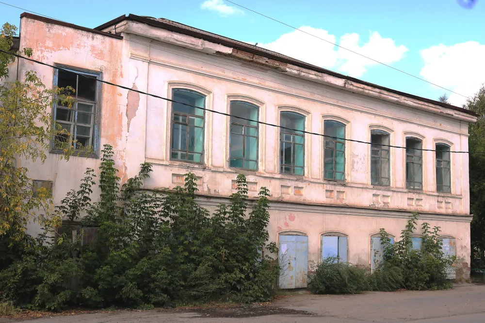 Жилой дом (Катайск)
