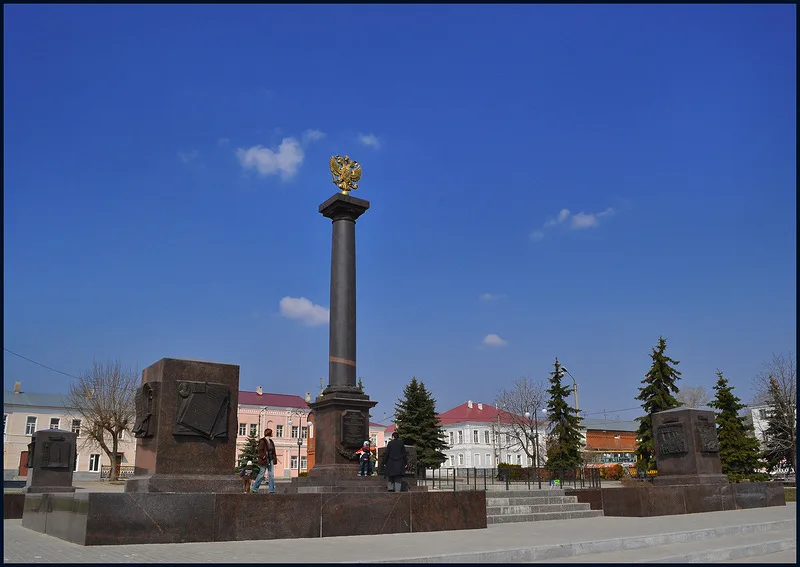 Стела «Город воинской славы» (Елец)