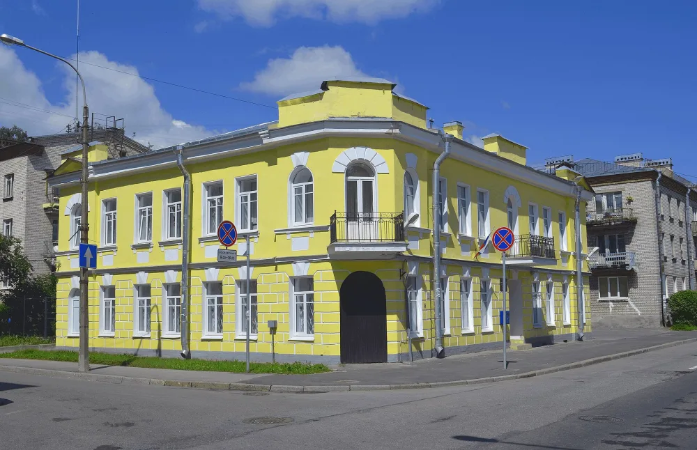 Дом Ёркиных (Павловск)