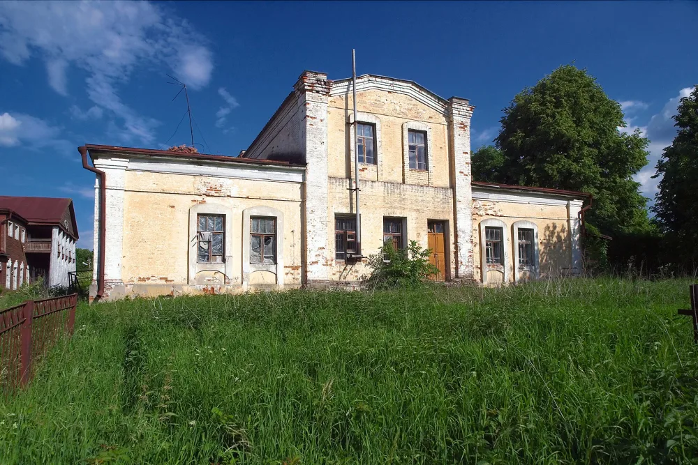Флигель (Панское)