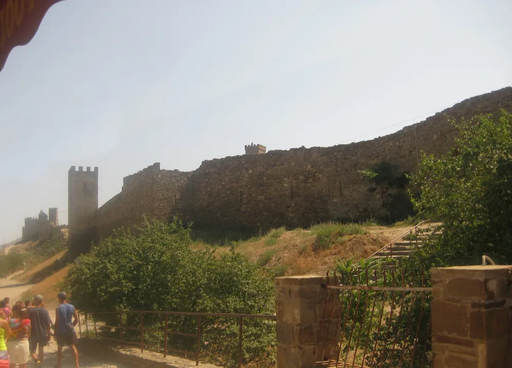 Curtain wall XIV of Genoese fortress (Sudak)