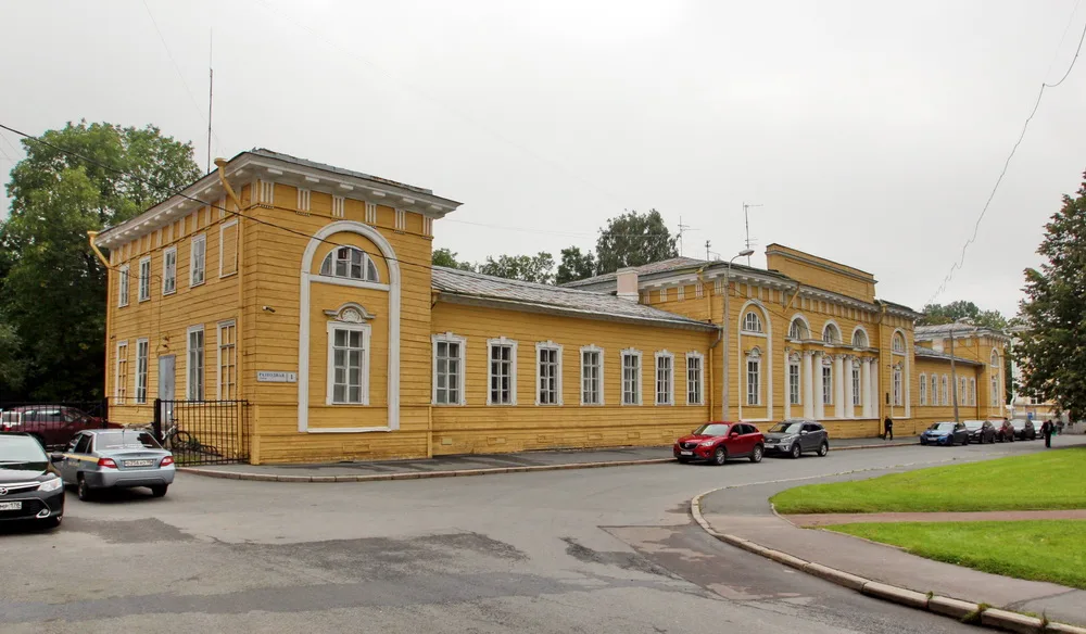 Флигель-адъютантский дом