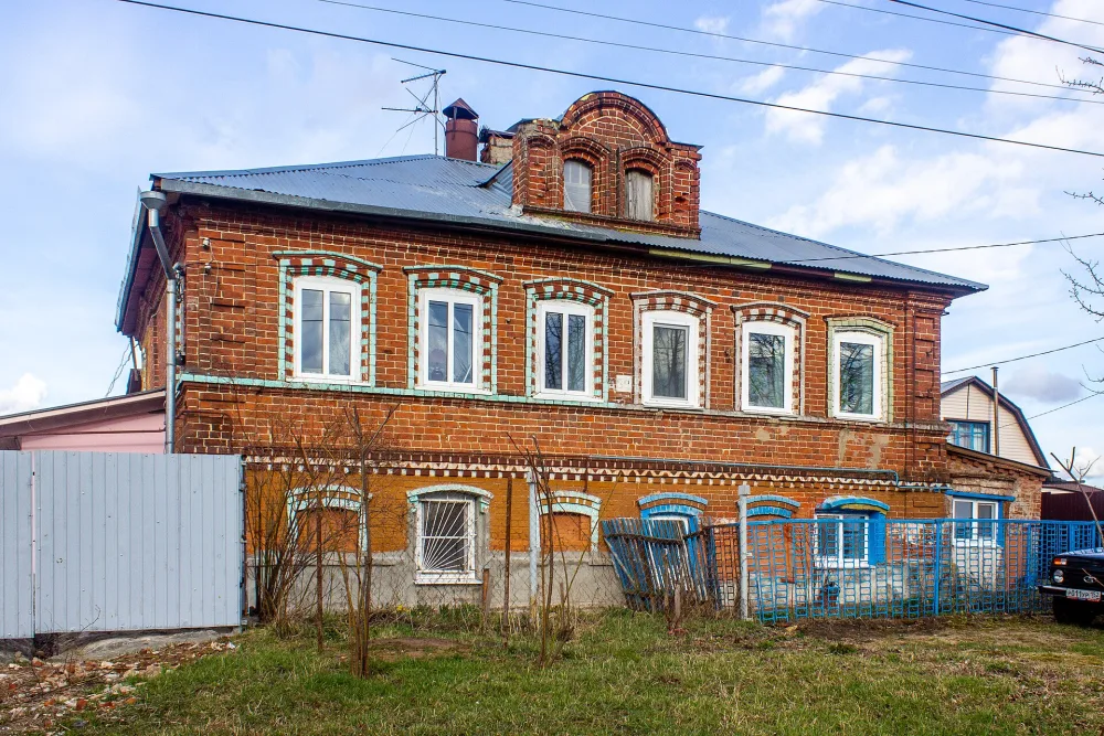 Жилой дом (Каменки)