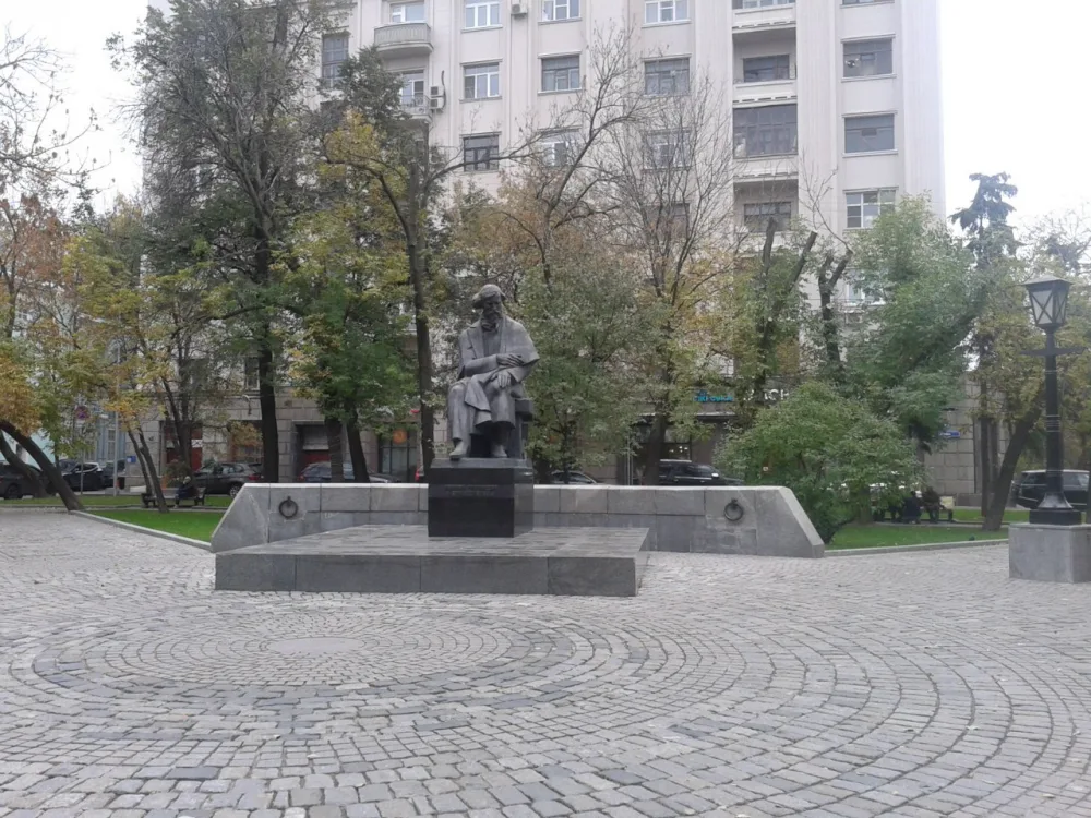 Памятник Чернышевскому (Москва)