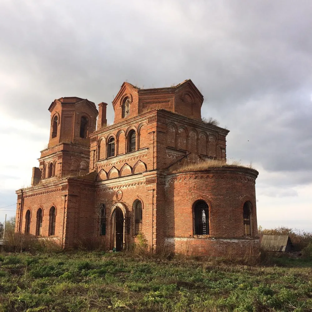 Крестовоздвиженская церковь