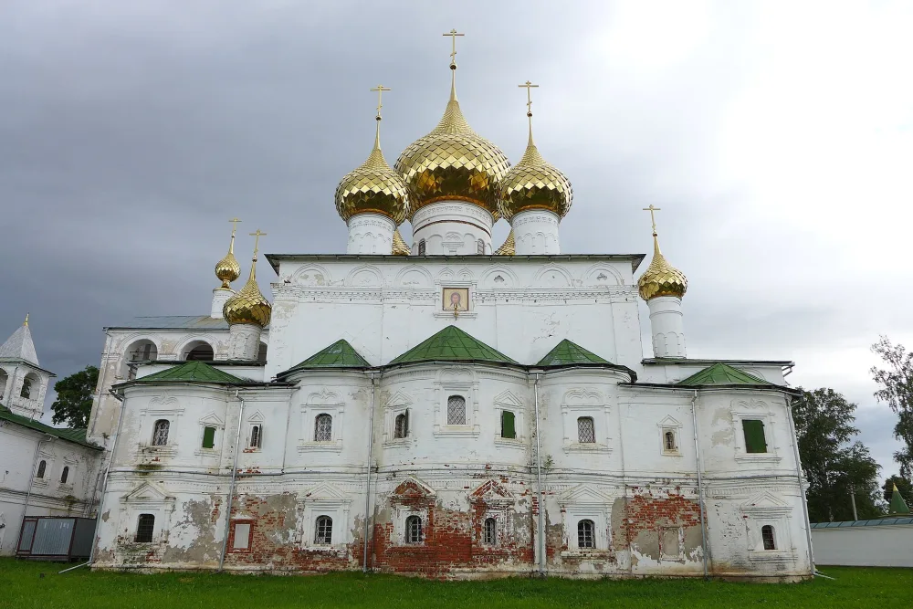 Воскресенский собор