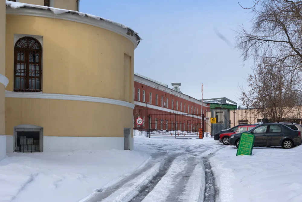 Бакунинская улица 81
