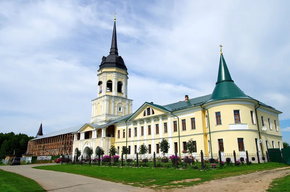 Николо-Радовицкий монастырь