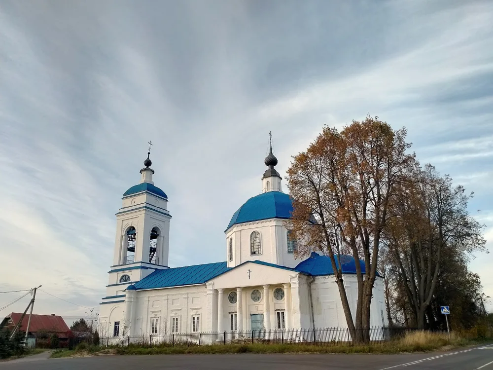 Церковь Тихвинской иконы Божией Матери (Выпуково)