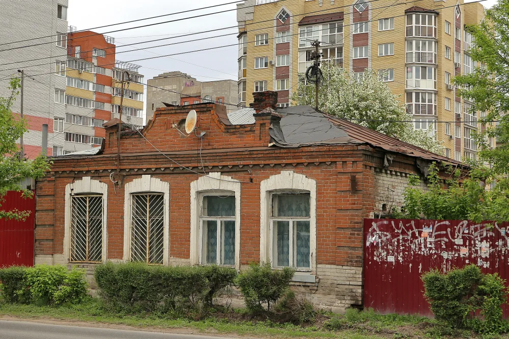 Жилой дом (Омск)