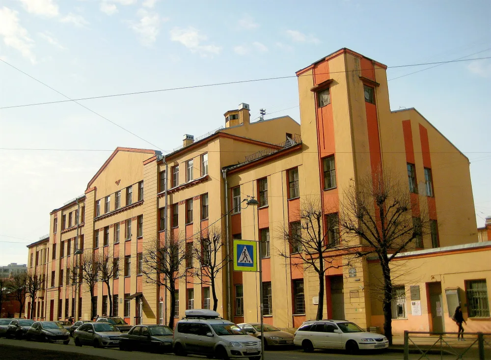 Административное здание