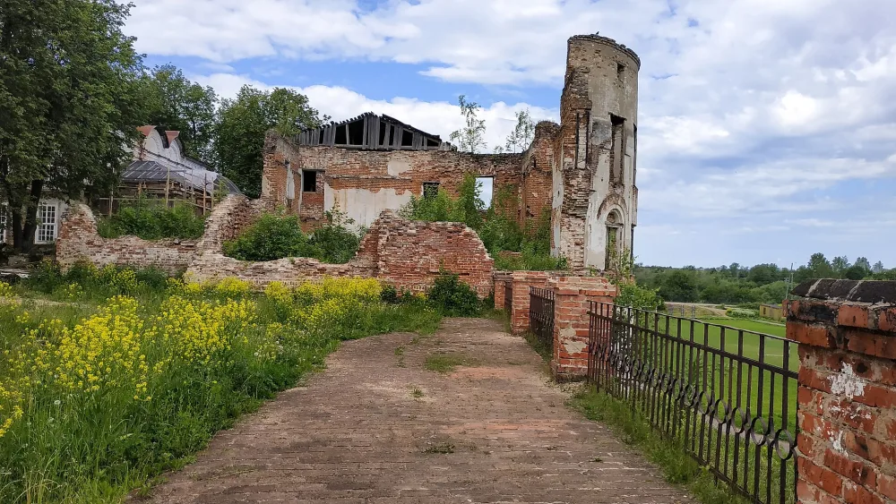 Ограда (фундаменты) (Тотьма)