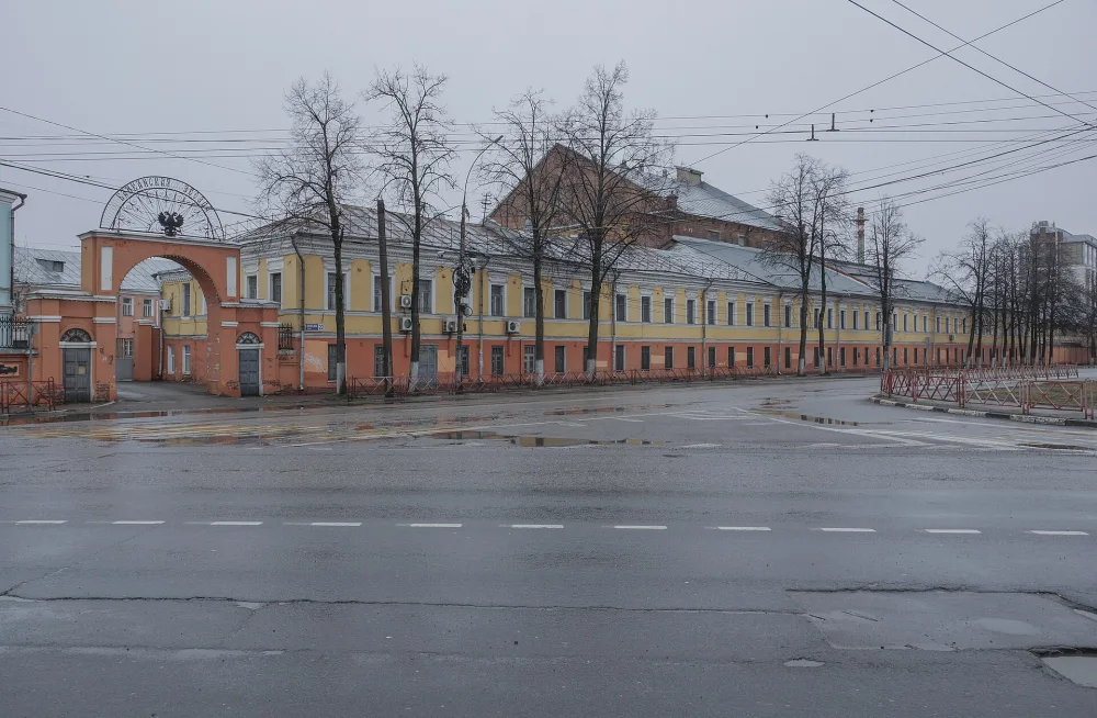 Производственный корпус табачной фабрики Дунаева (Ярославль)