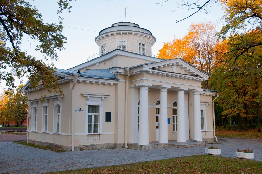 Дом Струкова (Петергоф)