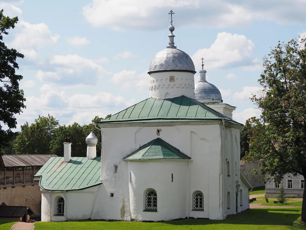 Никольский собор (церковь Николая Чудотворца) (Старый Изборск)