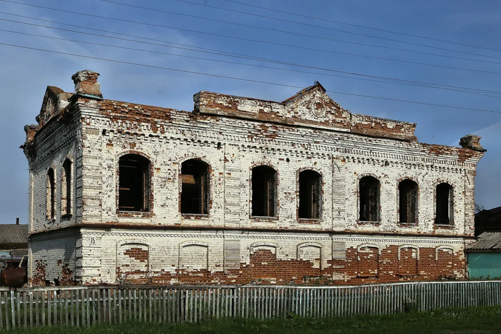Дом купца А.А. Калижникова, в котором размещался штаб 51-й дивизии, принимавшей участие в освобождении Сибири от колчаковцев (Евгащино)