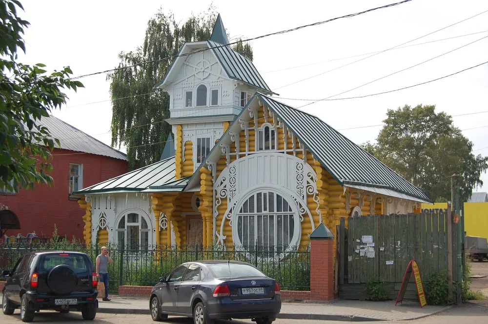 Дом Лужиных (“Теремок”) (Кимры)