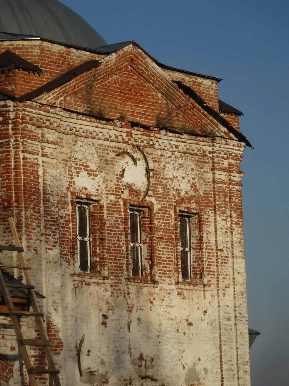 Церковь (Краснознаменский (бывш. Великово))