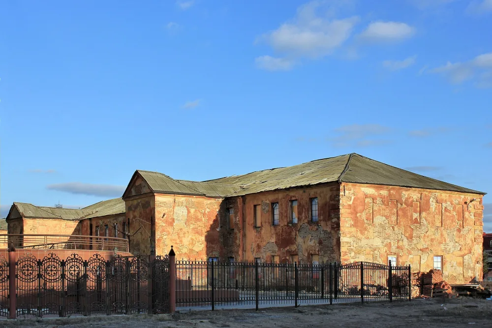 Казарма дисциплинарных рот (Омск)