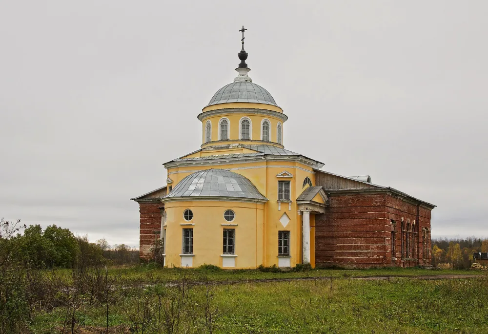 Церковь Воскресения (Красная Гора)