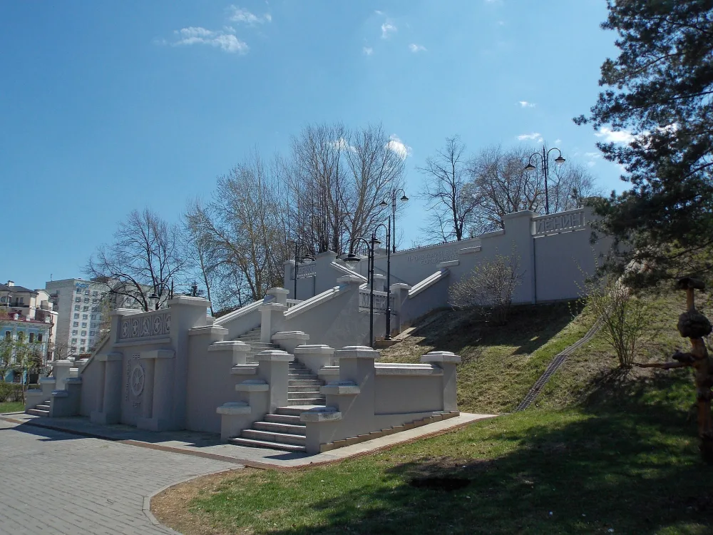Лестница в Ленинском саду (Казань)
