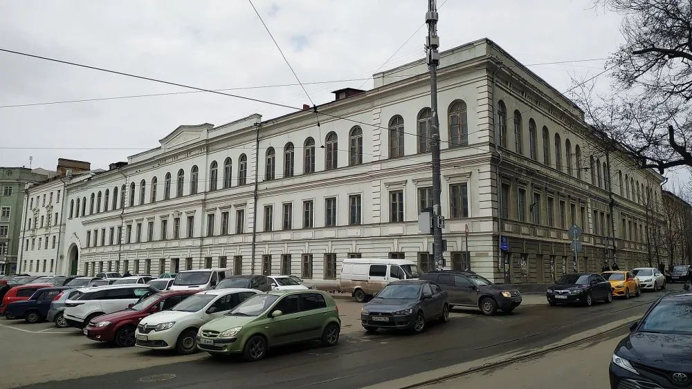 здание Нахичеванской армянской духовной семинарии