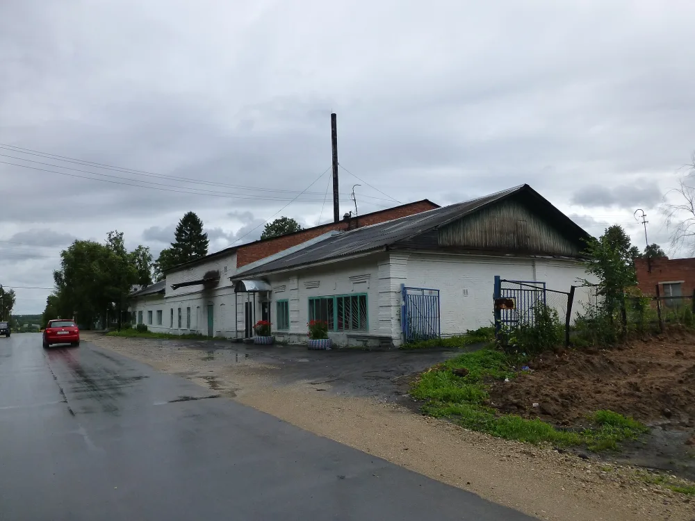 Дом Куташева с лавкой (Кадников)